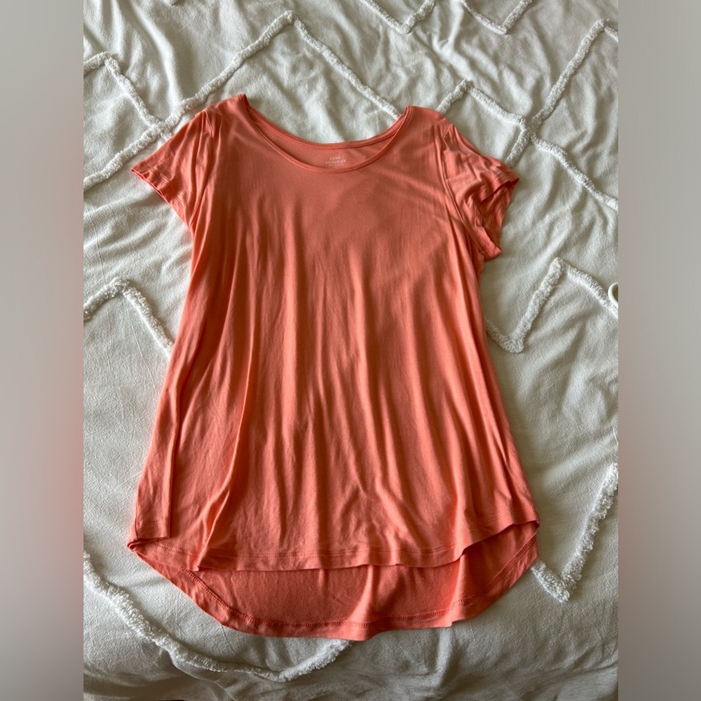 Large Gap Luxe peach Tshirt